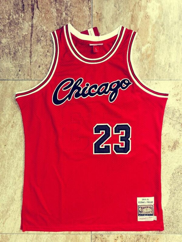 Michael Jordan Chicago Bulls Throwback Jersey - Image 3