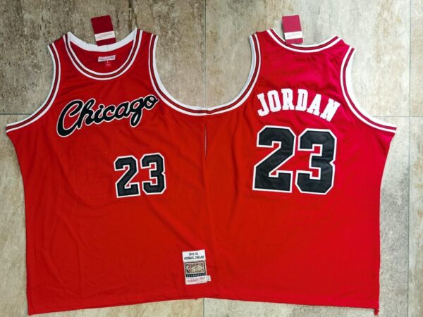 Michael Jordan Chicago Bulls Throwback Jersey - Image 2